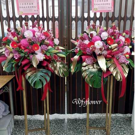 BL080紅圖大展金色流行花架台南花店